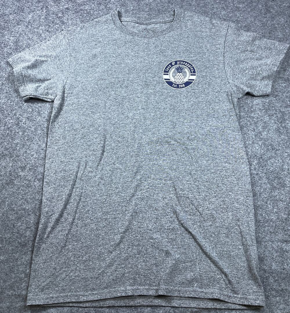 Love & Pineapples Baseball Love Tshirt size S Pre-owned in Good Condition